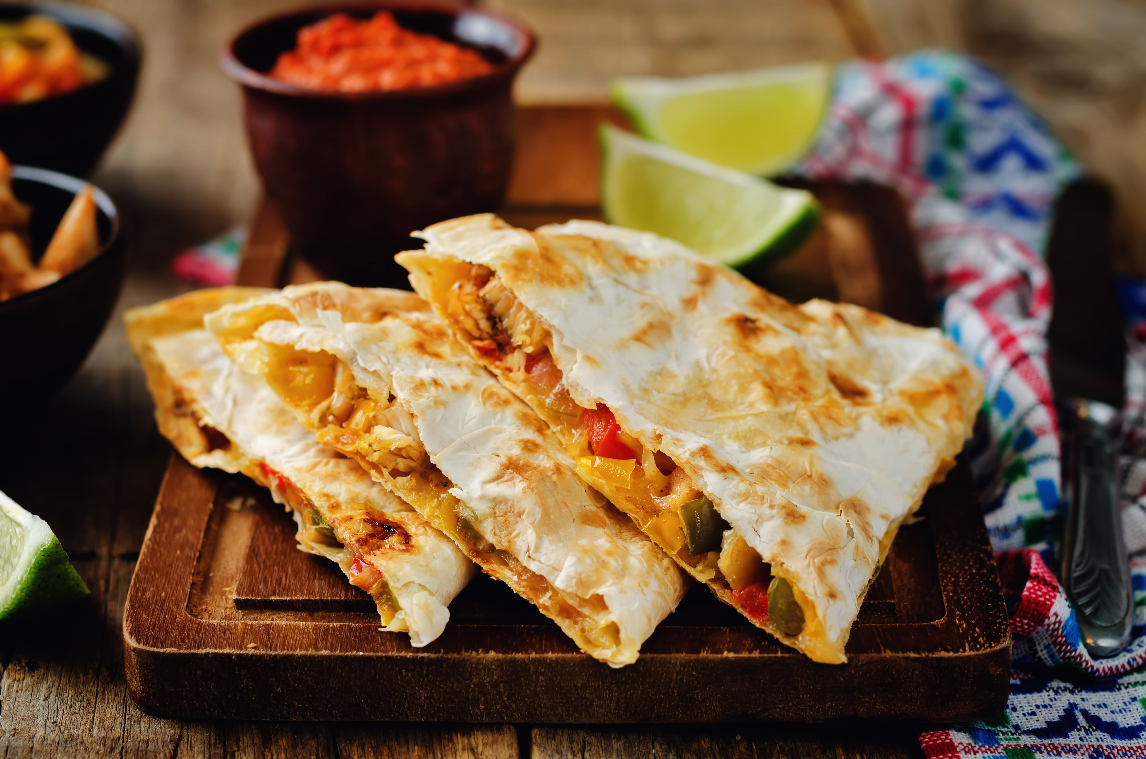 Quesadillas: Carta de El Mexicano Autentico Quesadillas: Carta de El Mexicano Autentico
