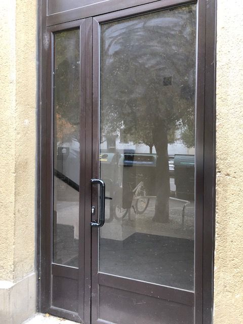 Puertas: Servicios de Aguerri Zoco Puertas: Servicios de Aguerri Zoco