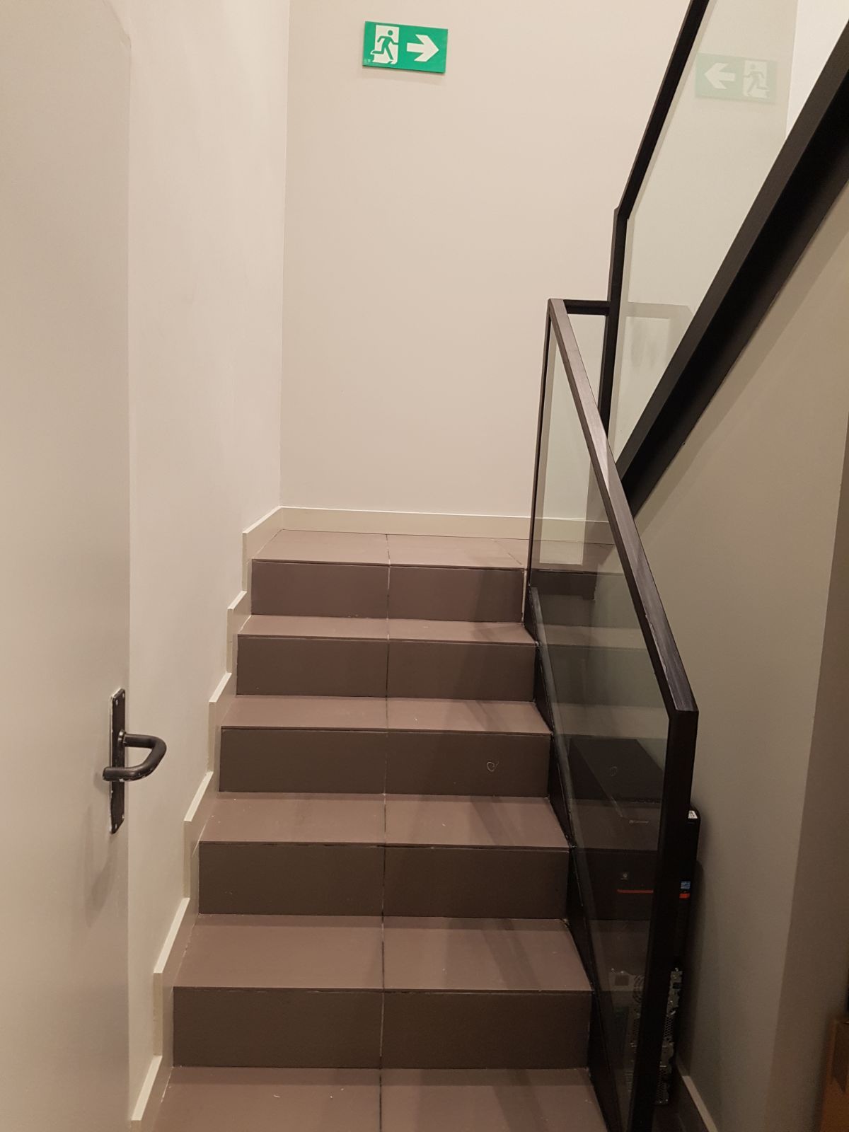 Acero Inoxidable: Servicios de Reformas de Adyal Construcciones y Reformas Acero Inoxidable: Servicios de Reformas de Adyal Construcciones y Reformas