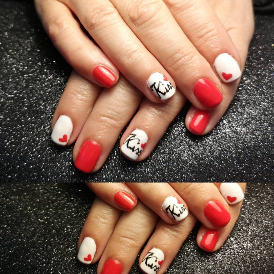 Manicura + esmaltado permanente: Servicios de Cristina Nails Manicura + esmaltado permanente: Servicios de Cristina Nails
