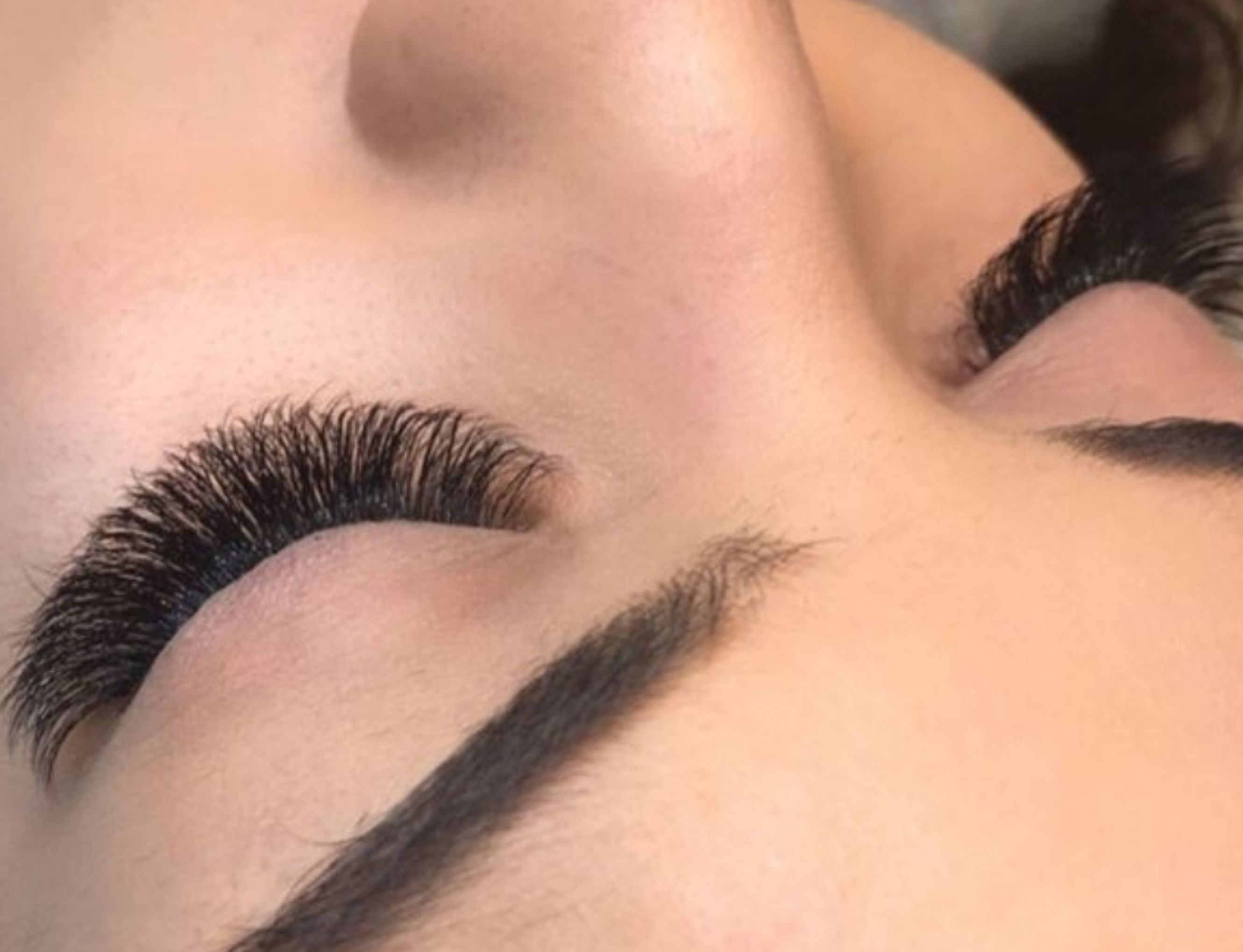 Volumen 4D-5D: Servicios de Cristina Nails Volumen 4D-5D: Servicios de Cristina Nails