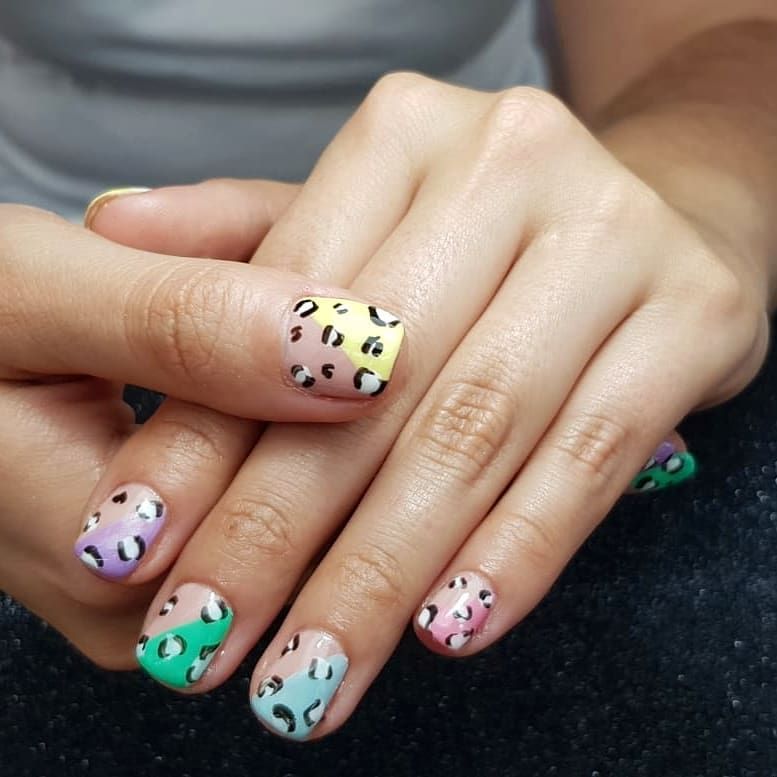 Decoraciones de uñas: Servicios de Cristina Nails Decoraciones de uñas: Servicios de Cristina Nails