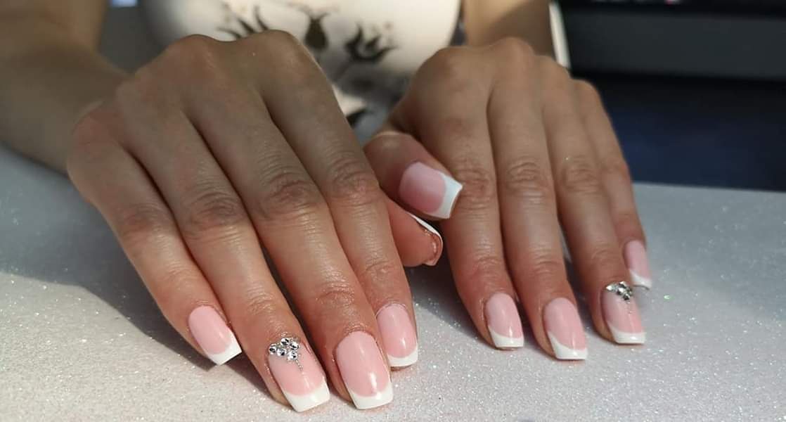 Mantenimiento uñas de acrílico o gel: Servicios de Cristina Nails Mantenimiento uñas de acrílico o gel: Servicios de Cristina Nails