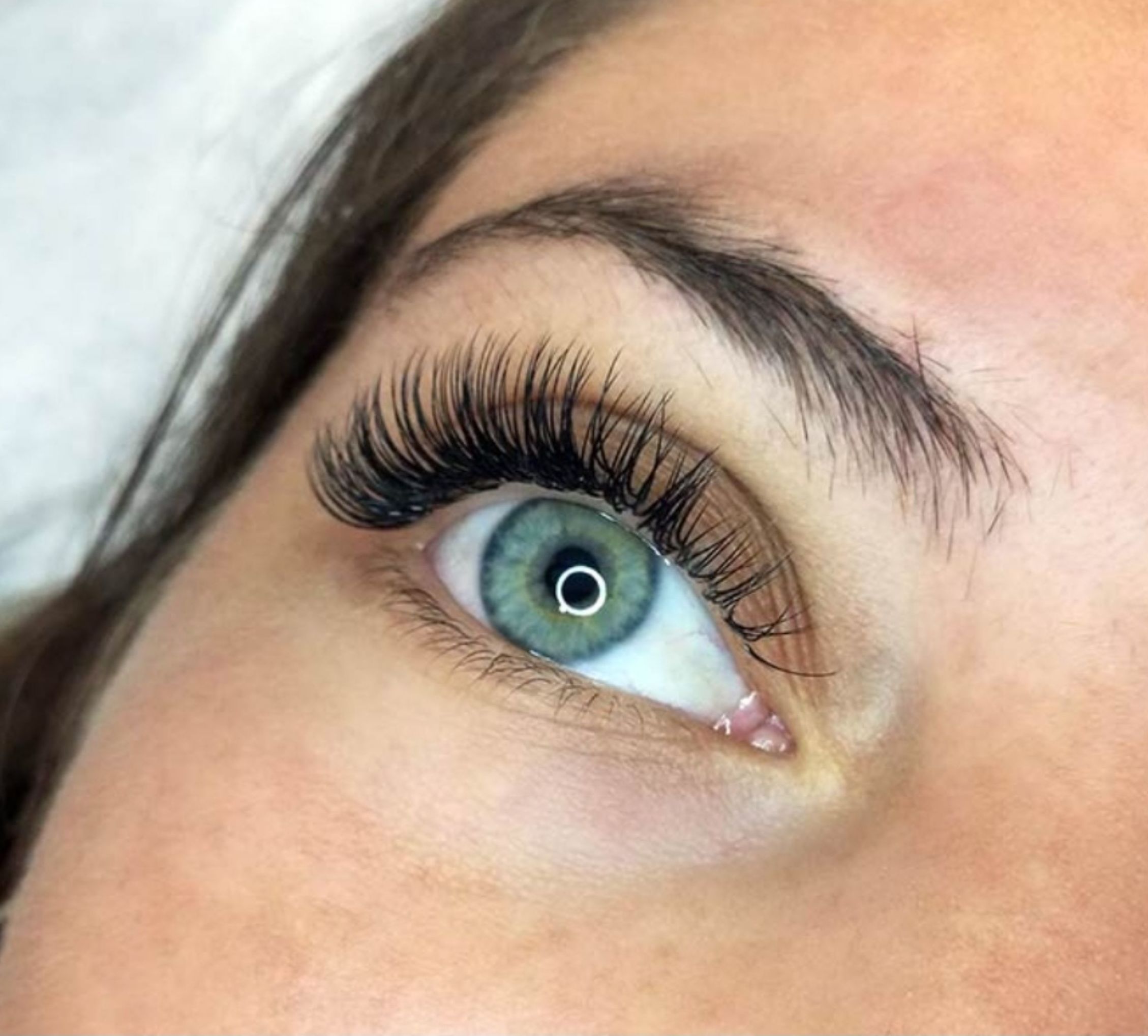 Pestañas clásicas pelo a pelo : Servicios de Cristina Nails Pestañas clásicas pelo a pelo : Servicios de Cristina Nails