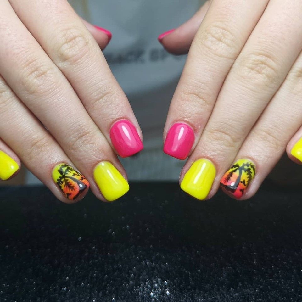 Decoraciones de uñas: Servicios de Cristina Nails Decoraciones de uñas: Servicios de Cristina Nails