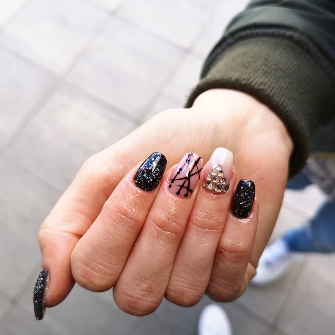 Construcción de uñas de gel o acrílico: Servicios de Cristina Nails Construcción de uñas de gel o acrílico: Servicios de Cristina Nails
