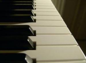 Piano: Catálogo de Casa de Música Ritmo Piano: Catálogo de Casa de Música Ritmo
