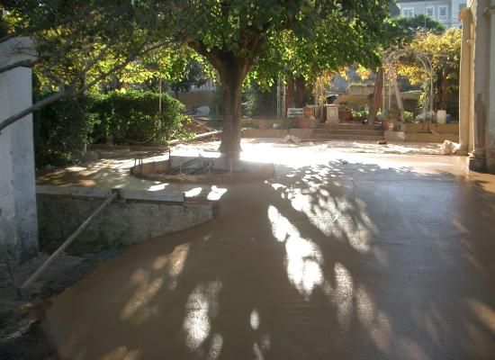 Patios, terrazas y jardines: Servicios de Disoler Espais Patios, terrazas y jardines: Servicios de Disoler Espais