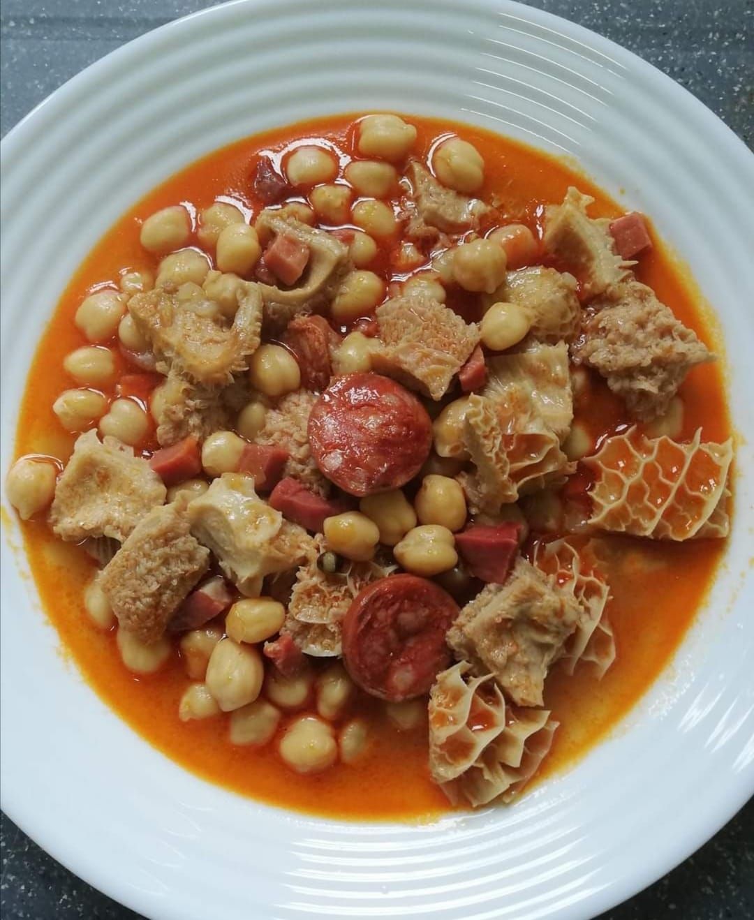 Menudo con garbanzos 1kg: Nuestros productos de Precocinados Mi Tierra Menudo con garbanzos 1kg: Nuestros productos de Precocinados Mi Tierra