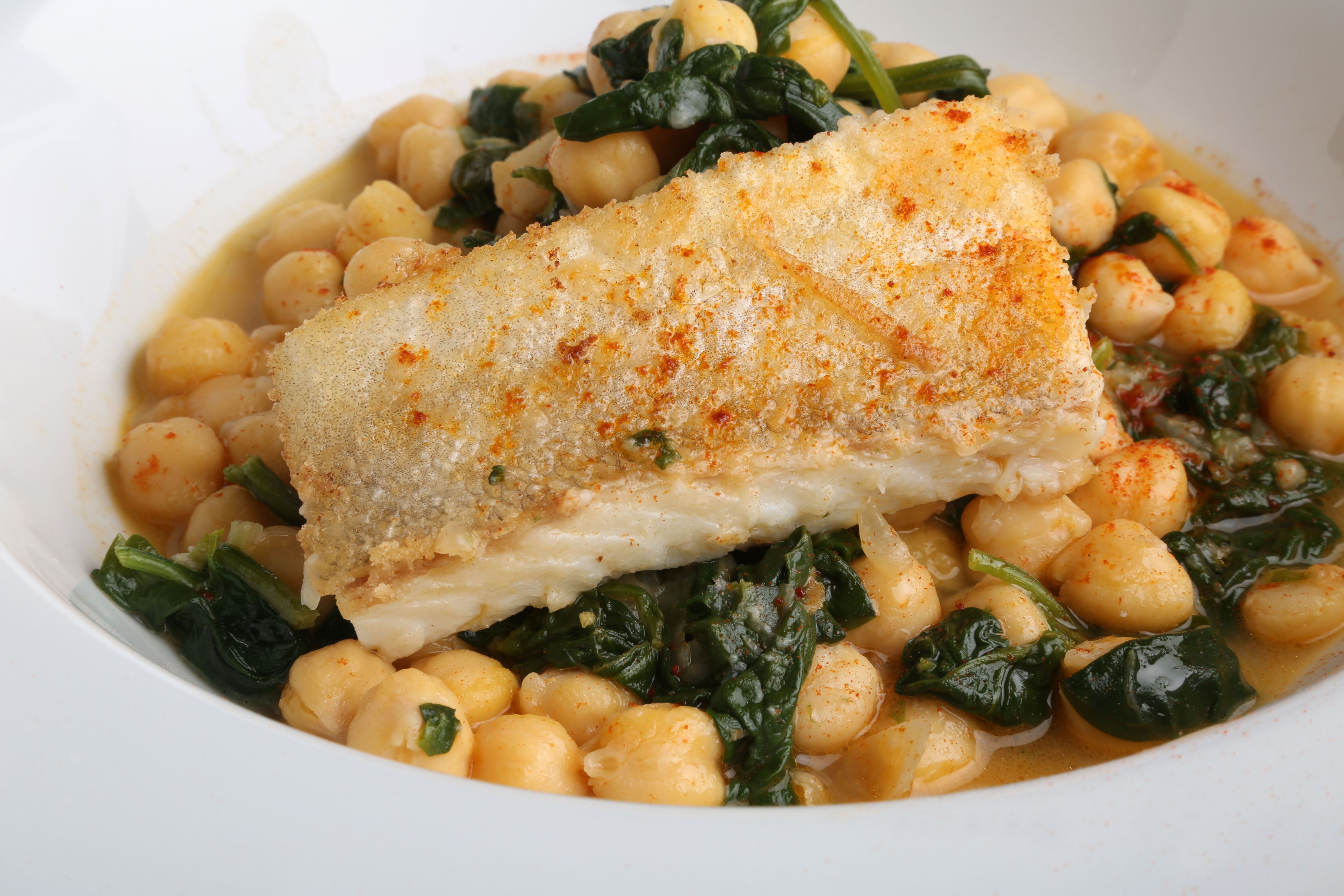 Garbanzos con bacalao 1kg: Nuestros productos de Precocinados Mi Tierra Garbanzos con bacalao 1kg: Nuestros productos de Precocinados Mi Tierra
