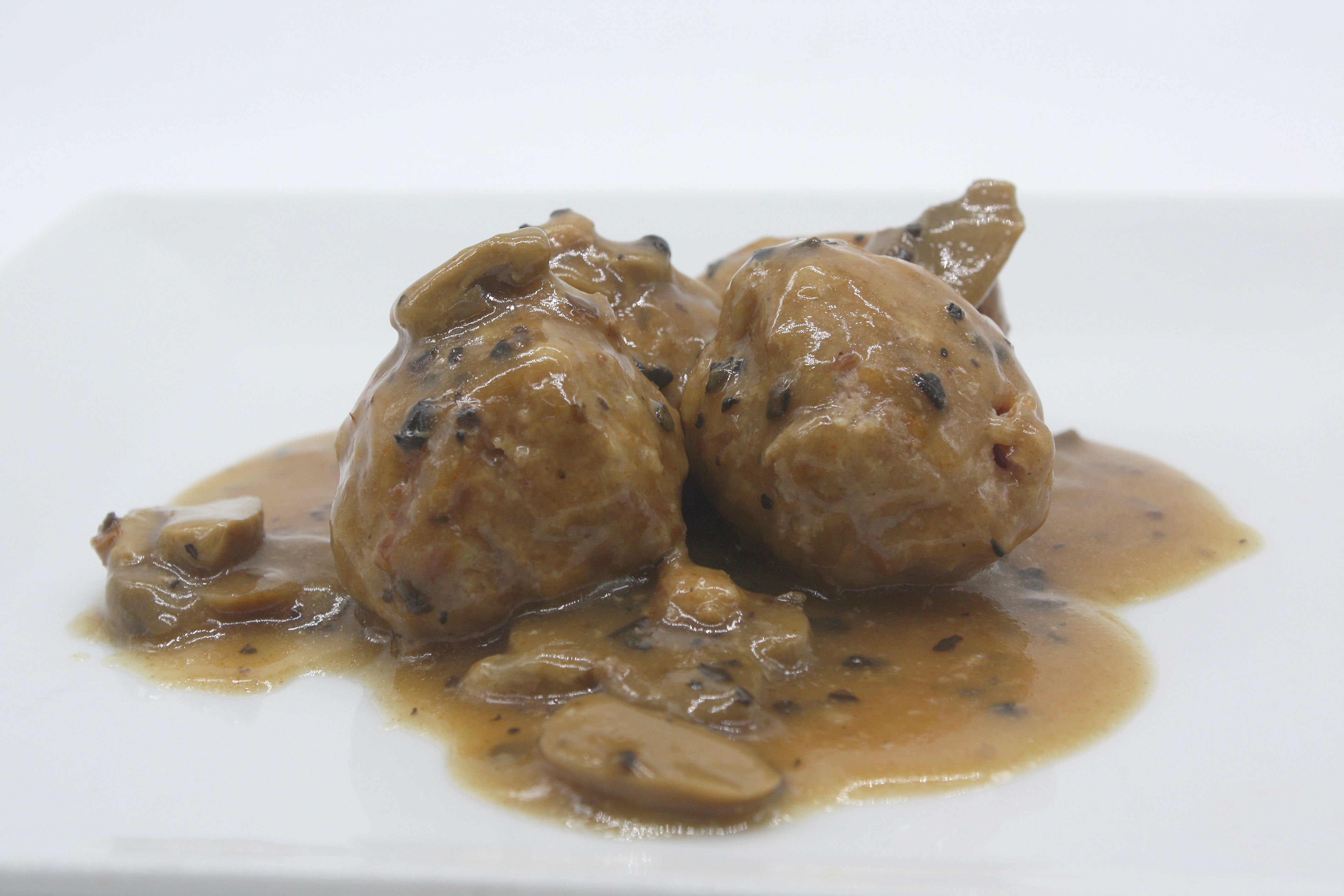 Albóndigas de bacon con salsa de bolletus 1kg: Nuestros productos de Precocinados Mi Tierra Albóndigas de bacon con salsa de bolletus 1kg: Nuestros productos de Precocinados Mi Tierra