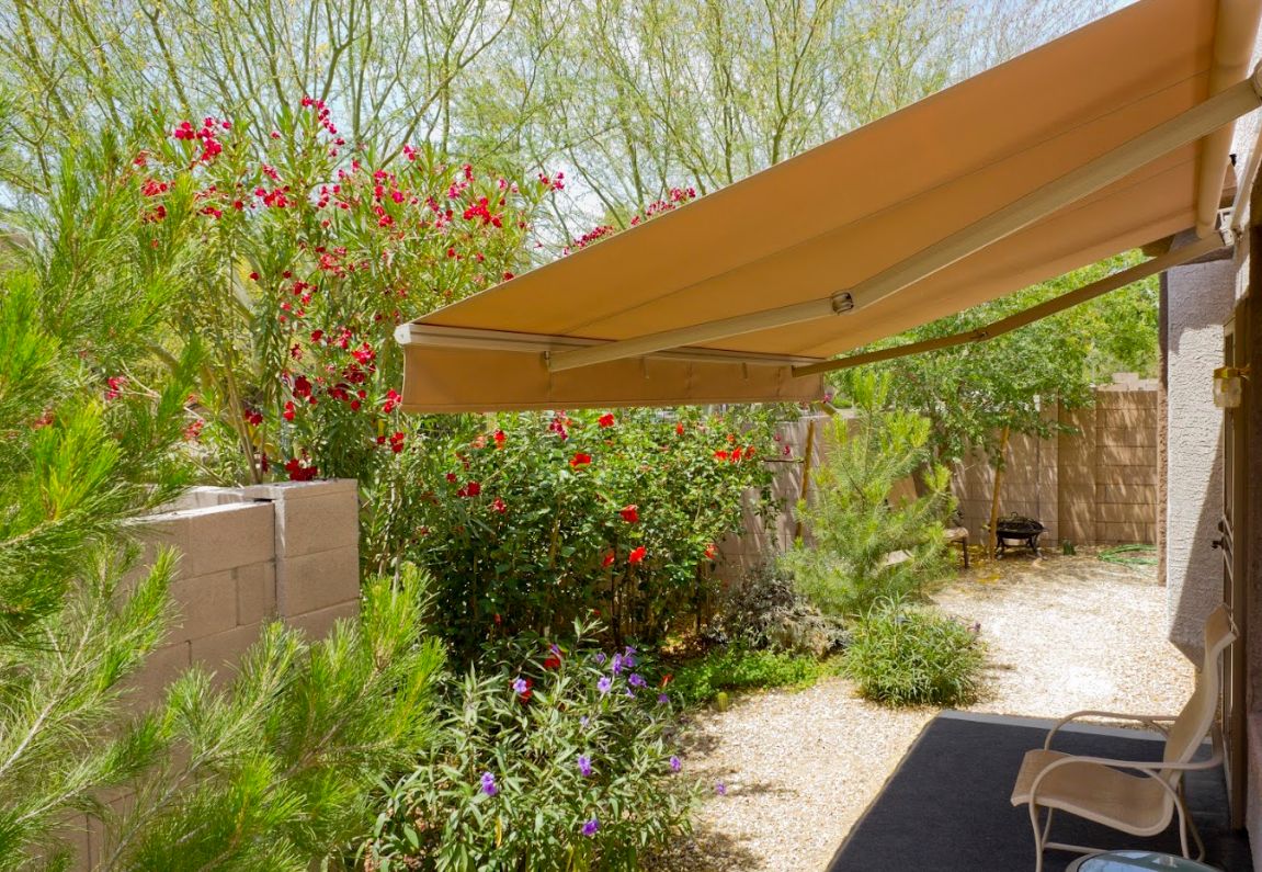 Toldos, carpas y pérgolas: Catálogo de Organzi Toldos, carpas y pérgolas: Catálogo de Organzi