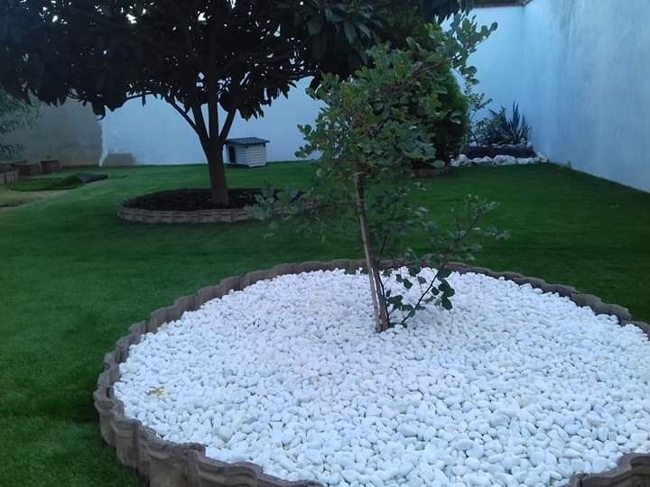Instalación de césped artificial: ¡Jardinería y mucho más! de SalvaJardin Instalación de césped artificial: ¡Jardinería y mucho más! de SalvaJardin
