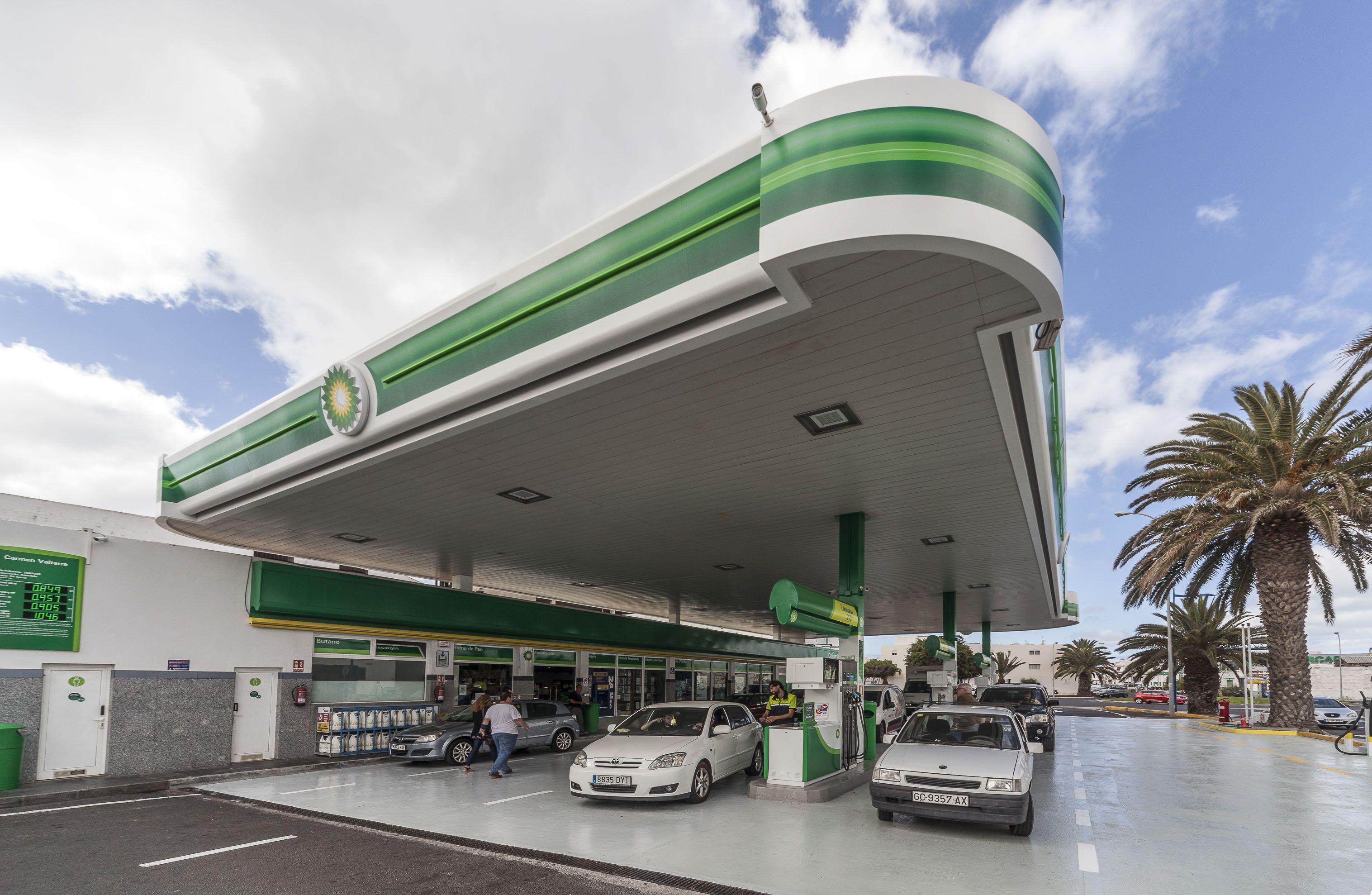 Combustible: Servicios de Gasolinera El Carmen Combustible: Servicios de Gasolinera El Carmen