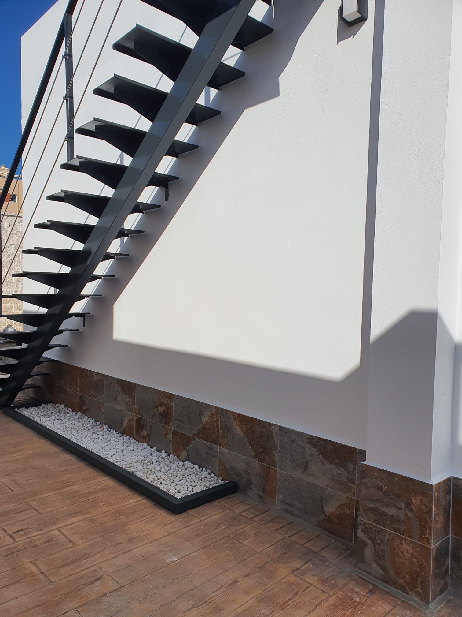 Escaleras metálicas: Nuestros servicios de Cerrajería Inox Las Salinas Escaleras metálicas: Nuestros servicios de Cerrajería Inox Las Salinas
