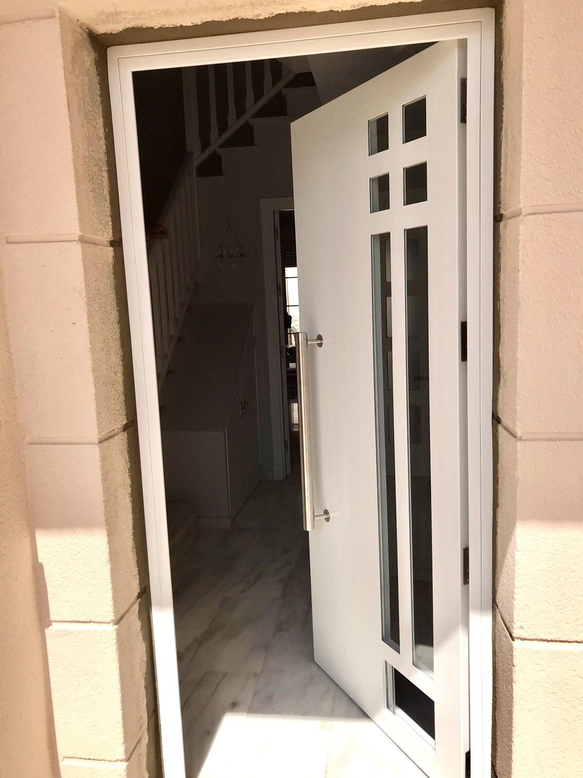 Puertas de entrada: Nuestros servicios de Cerrajería Inox Las Salinas Puertas de entrada: Nuestros servicios de Cerrajería Inox Las Salinas