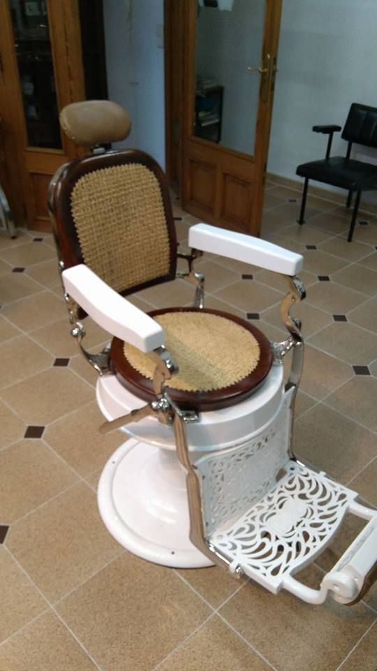 Barbería: Servicios de Joan i Caterina Perruquers Barbería: Servicios de Joan i Caterina Perruquers