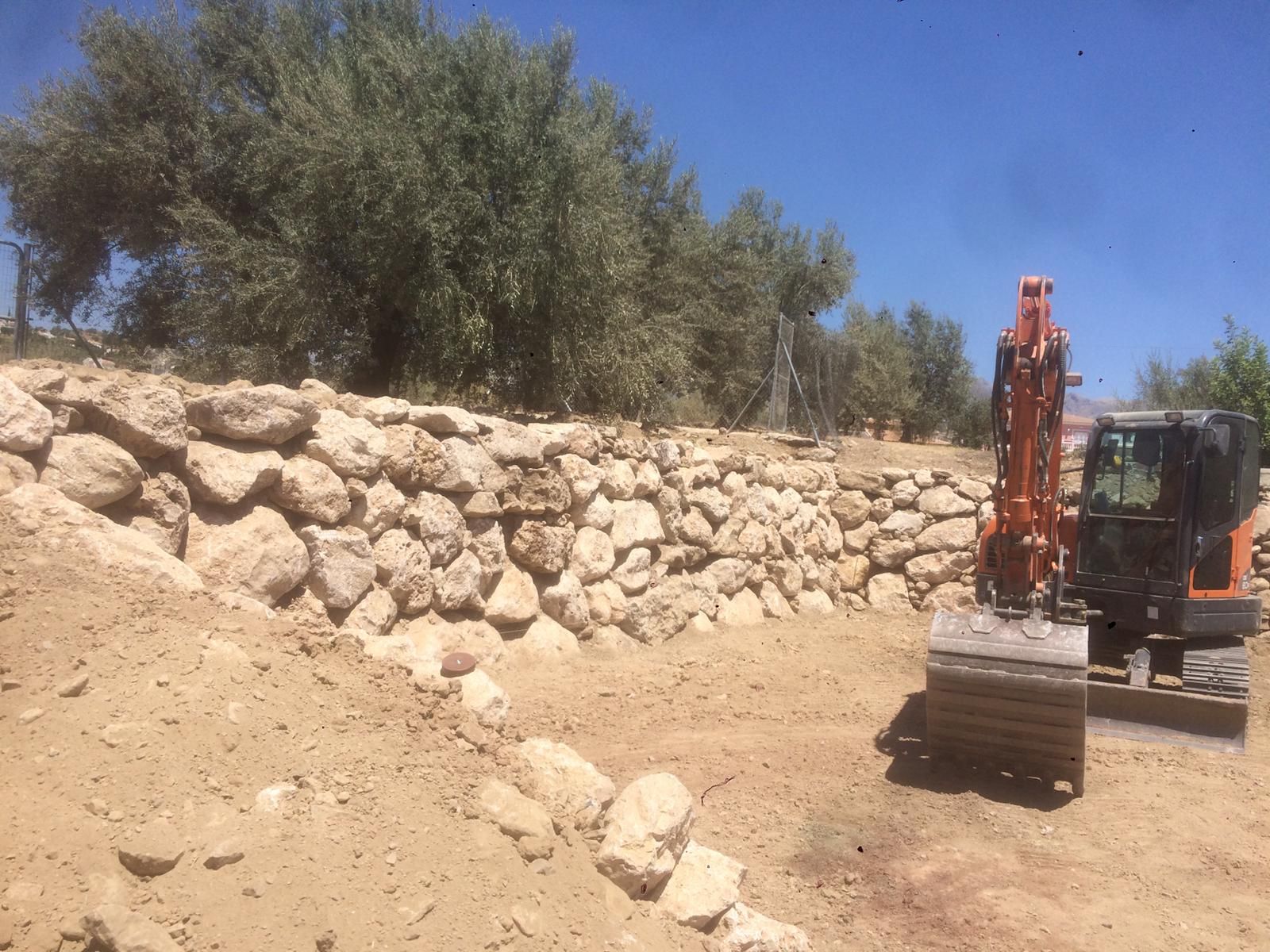 Excavaciones y movimientos de tierra