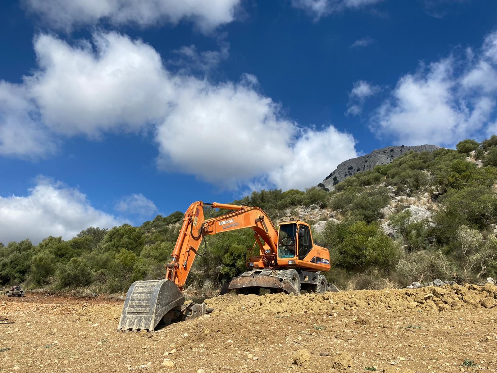 Excavaciones y movimientos de tierra