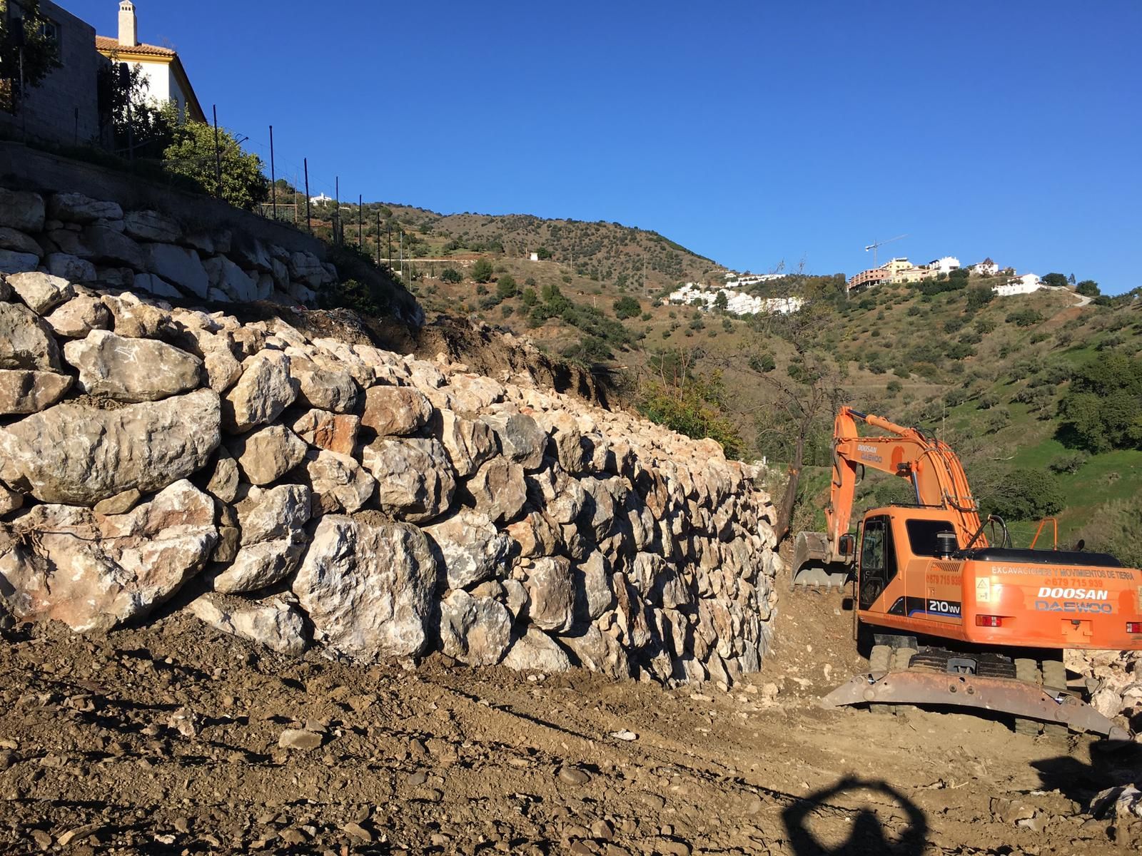 Excavaciones y movimientos de tierra
