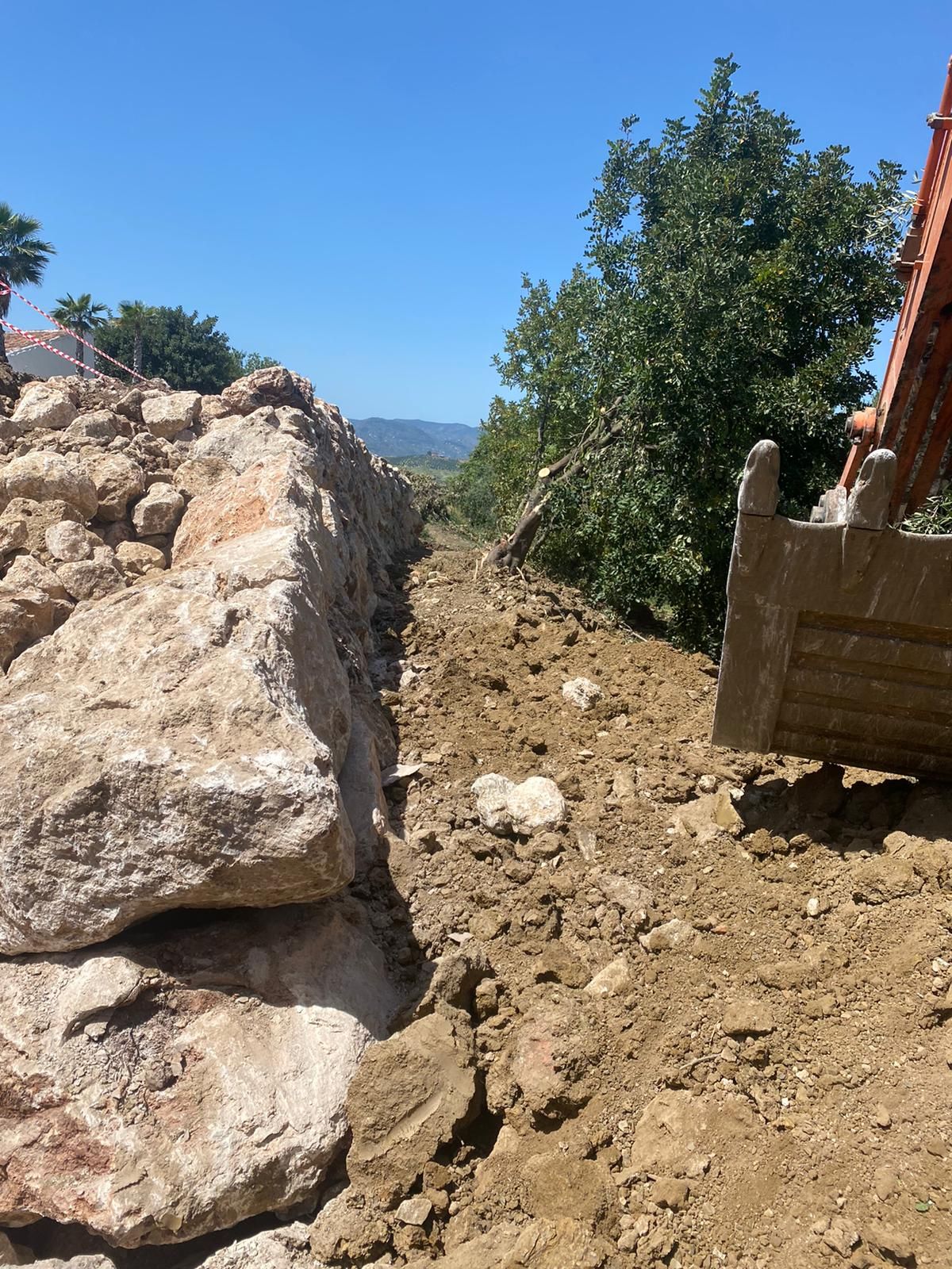 Excavaciones y movimientos de tierra