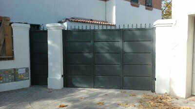 Puertas automaticas: Servicios y Productos de Cerrajería Avelino Izquierdo, S.L. Puertas automaticas: Servicios y Productos de Cerrajería Avelino Izquierdo, S.L.