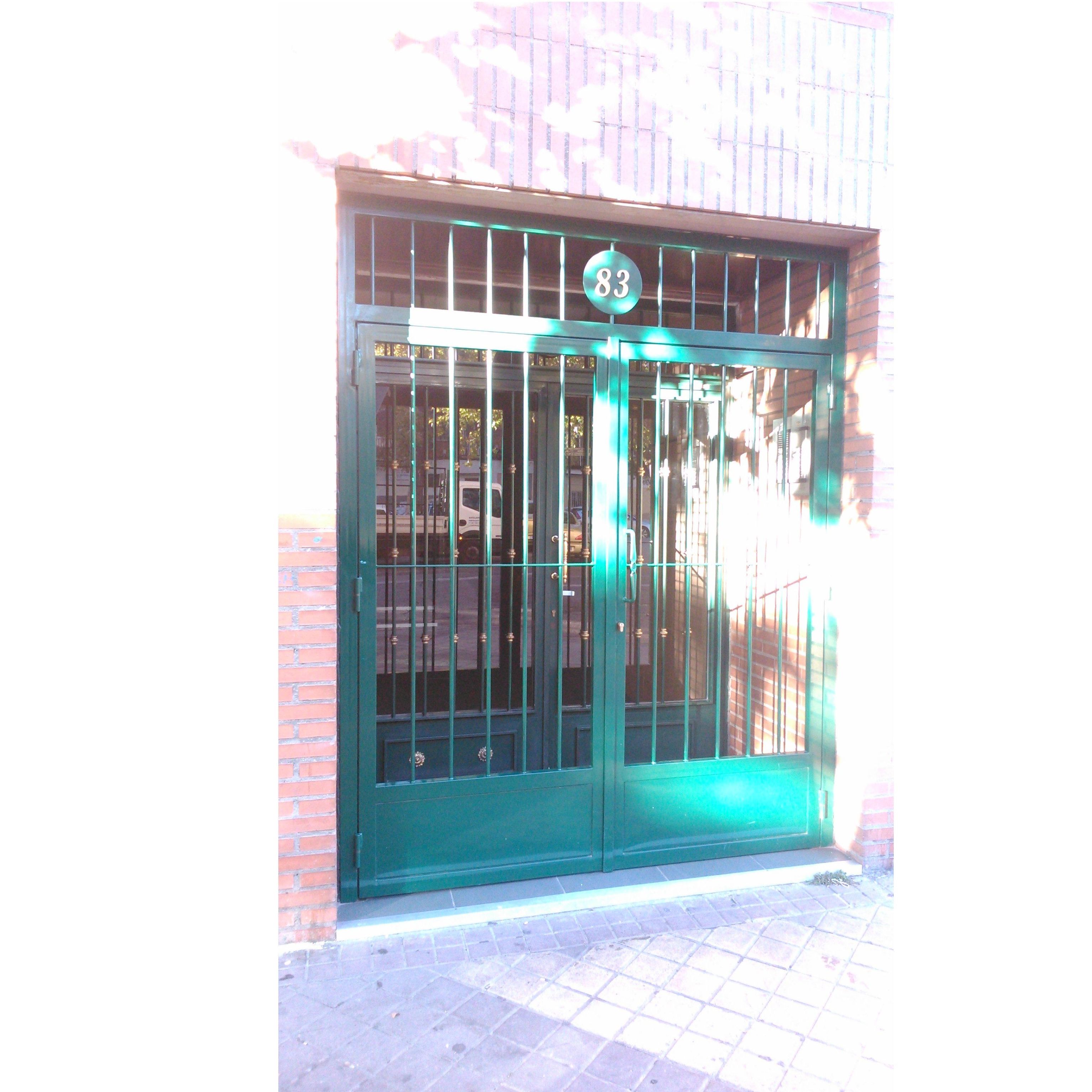 Cancela para portales: Servicios y Productos de Cerrajería Avelino Izquierdo, S.L. Cancela para portales: Servicios y Productos de Cerrajería Avelino Izquierdo, S.L.