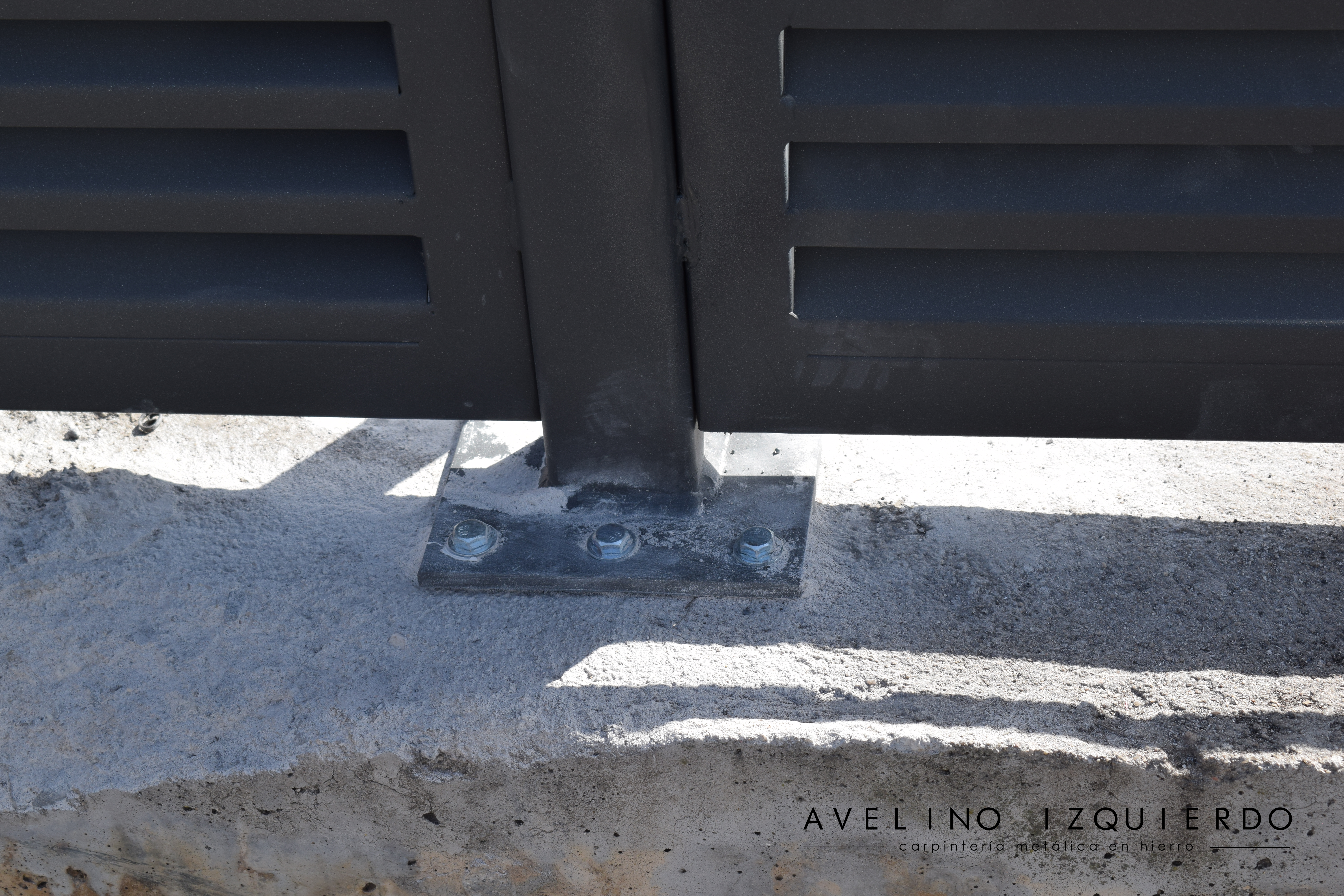 Vallados: Servicios y Productos de Cerrajería Avelino Izquierdo, S.L. Vallados: Servicios y Productos de Cerrajería Avelino Izquierdo, S.L.