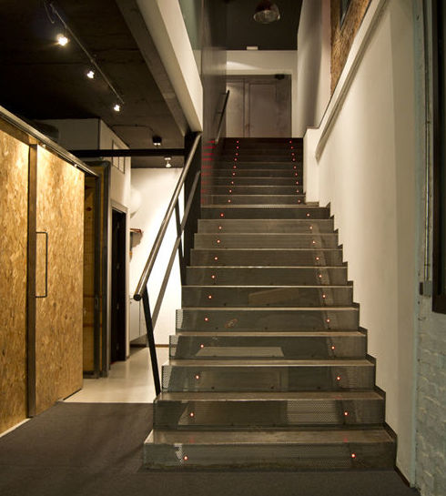 Escaleras de estudio: Servicios y Productos de Cerrajería Avelino Izquierdo, S.L. Escaleras de estudio: Servicios y Productos de Cerrajería Avelino Izquierdo, S.L.