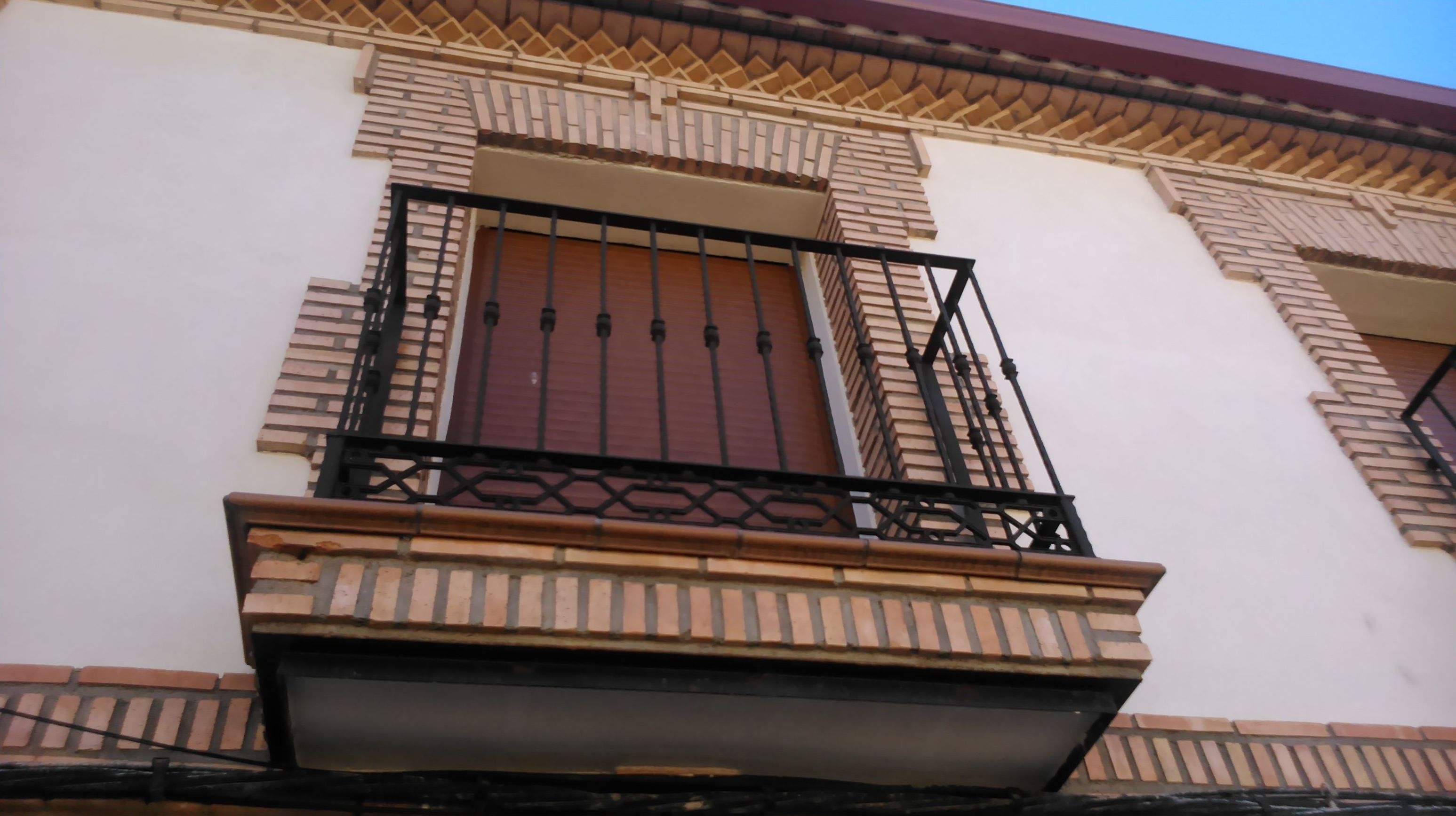 Rejas exteriores: Servicios y Productos de Cerrajería Avelino Izquierdo, S.L. Rejas exteriores: Servicios y Productos de Cerrajería Avelino Izquierdo, S.L.