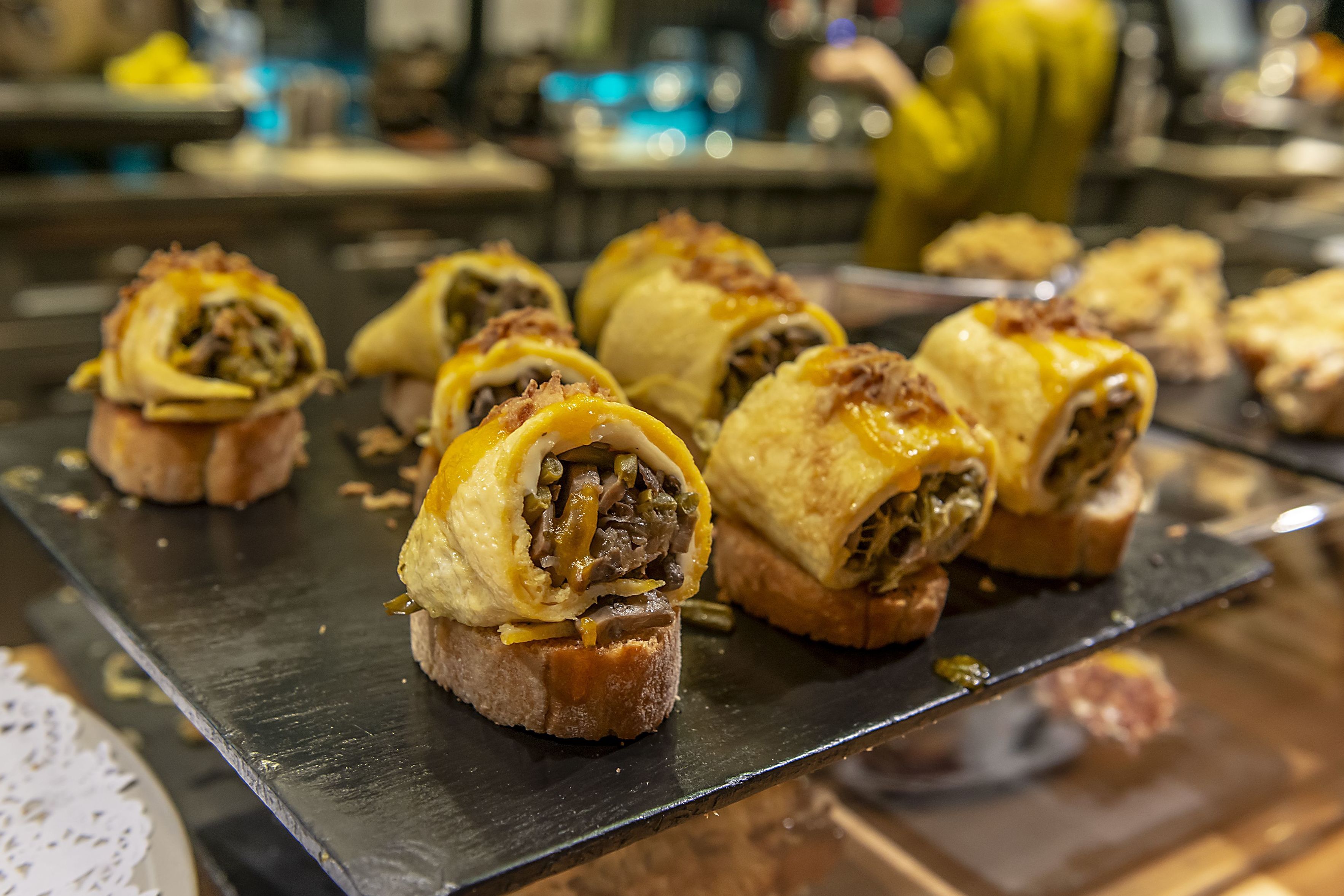 pintxos en el casco viejo, bilbao pintxos en el casco viejo, bilbao