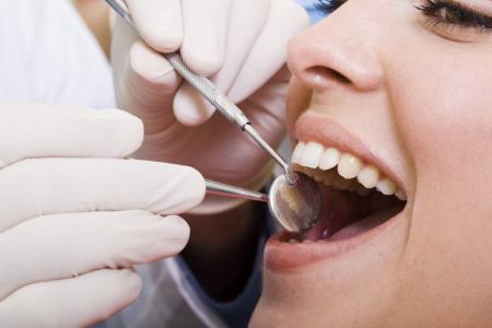 Blanqueamiento y estética dental en Hortaleza