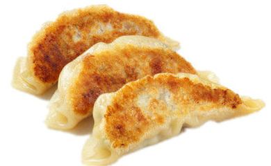 Gyoza casero carne y verdura (6 piezas): Menús de Kiniro Sushi Gyoza casero carne y verdura (6 piezas): Menús de Kiniro Sushi