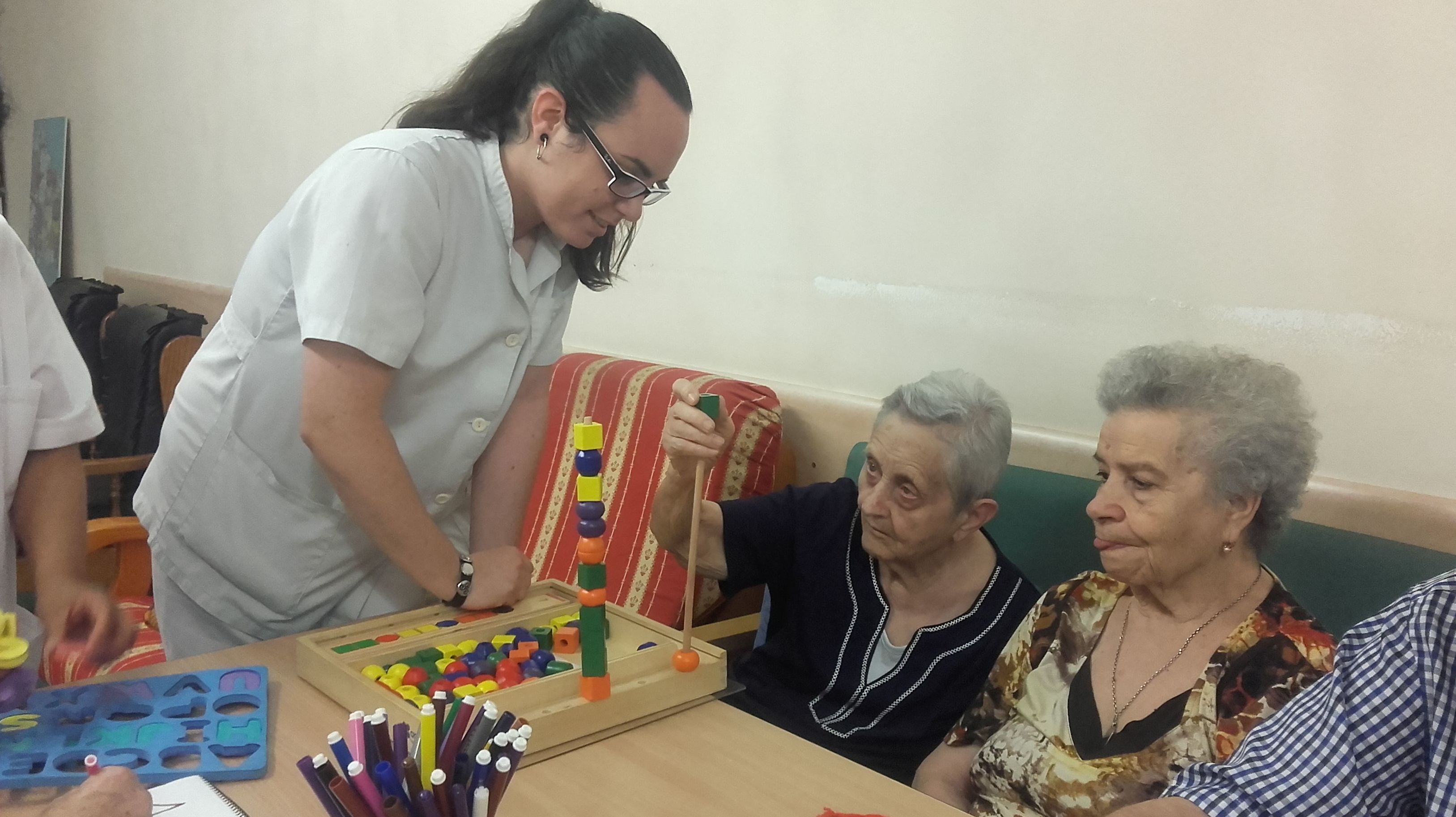 Talleres para personas mayores: Servicios y talleres de Centro de Día Nous Avis Talleres para personas mayores: Servicios y talleres de Centro de Día Nous Avis