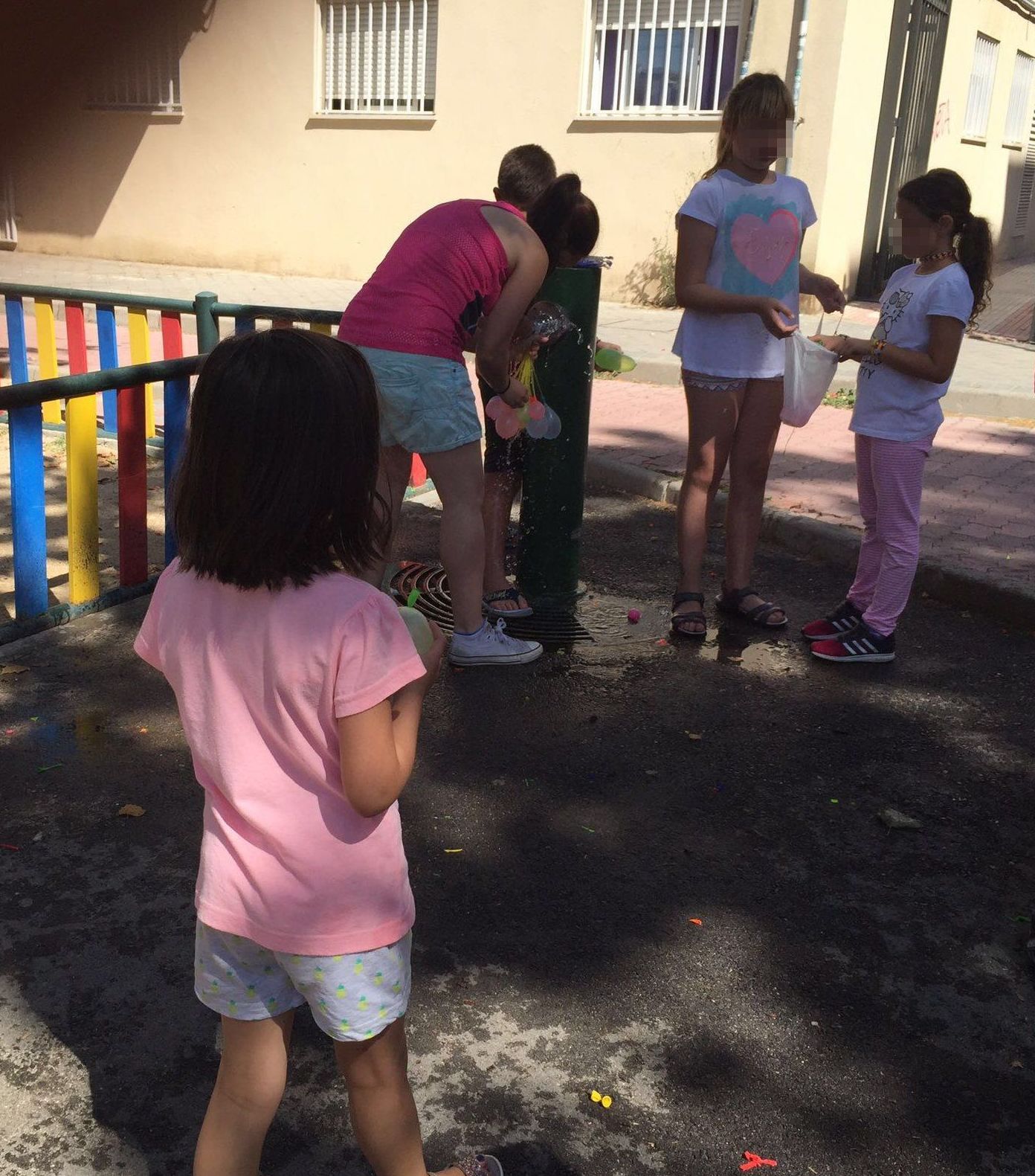 Actividad: Globos de agua: Actividades de Como mola Actividad: Globos de agua: Actividades de Como mola