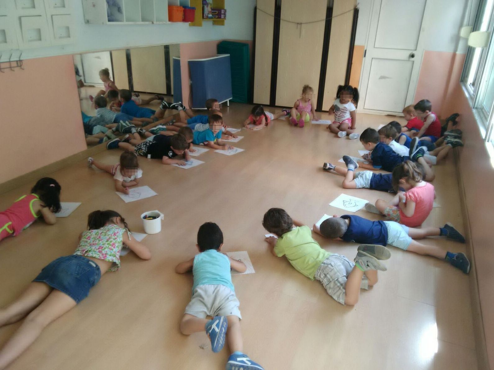Taller: "Escuela de verano": Actividades de Como mola Taller: "Escuela de verano": Actividades de Como mola