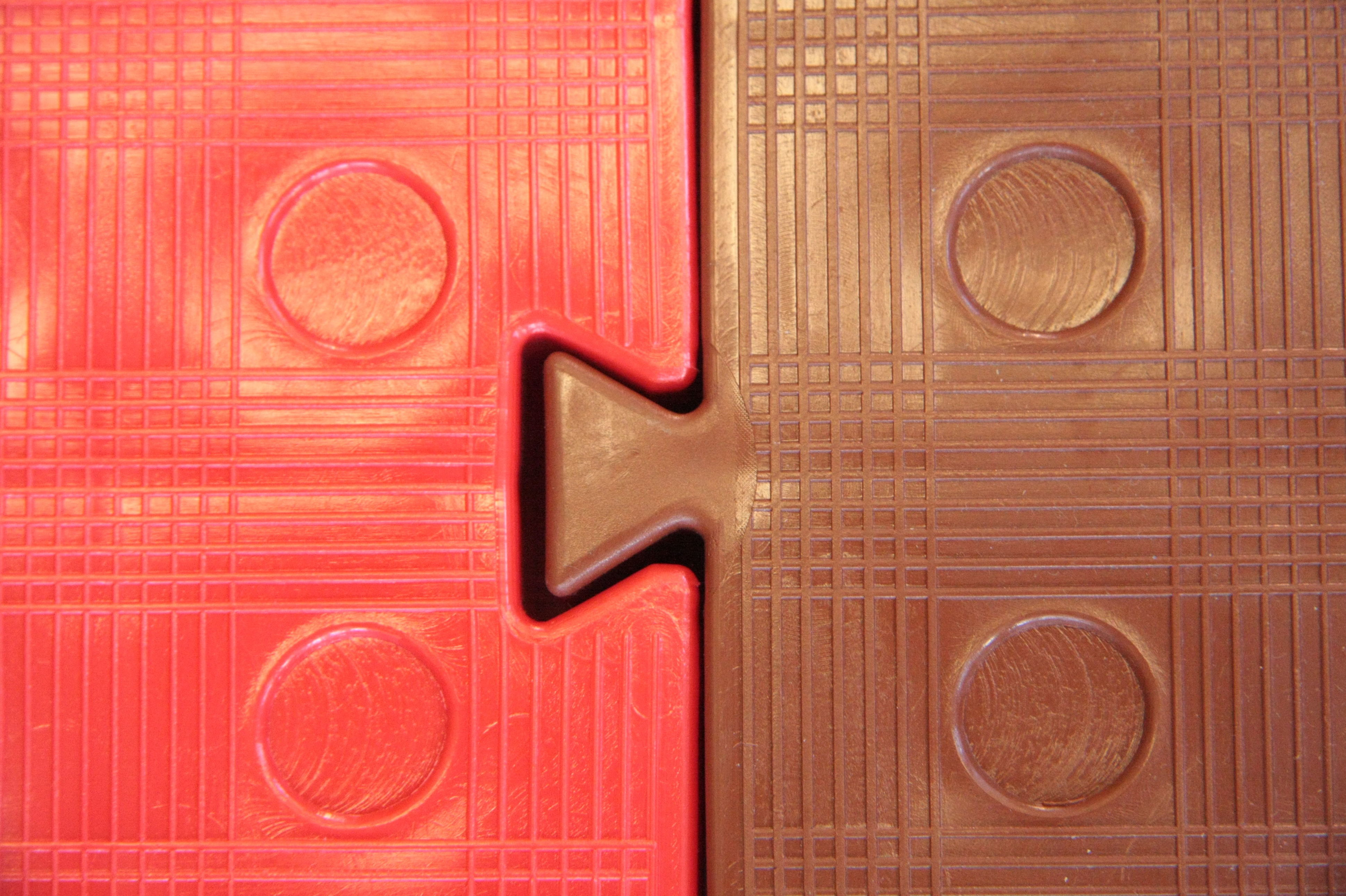 Detalle enganche losetas de 5 cm sin orificios Detalle enganche losetas de 5 cm sin orificios