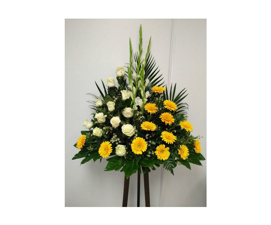 Centro funerario: Catálogo de FLORISTERÍA JOMACO Tanatorio As Burgas Centro funerario: Catálogo de FLORISTERÍA JOMACO Tanatorio As Burgas
