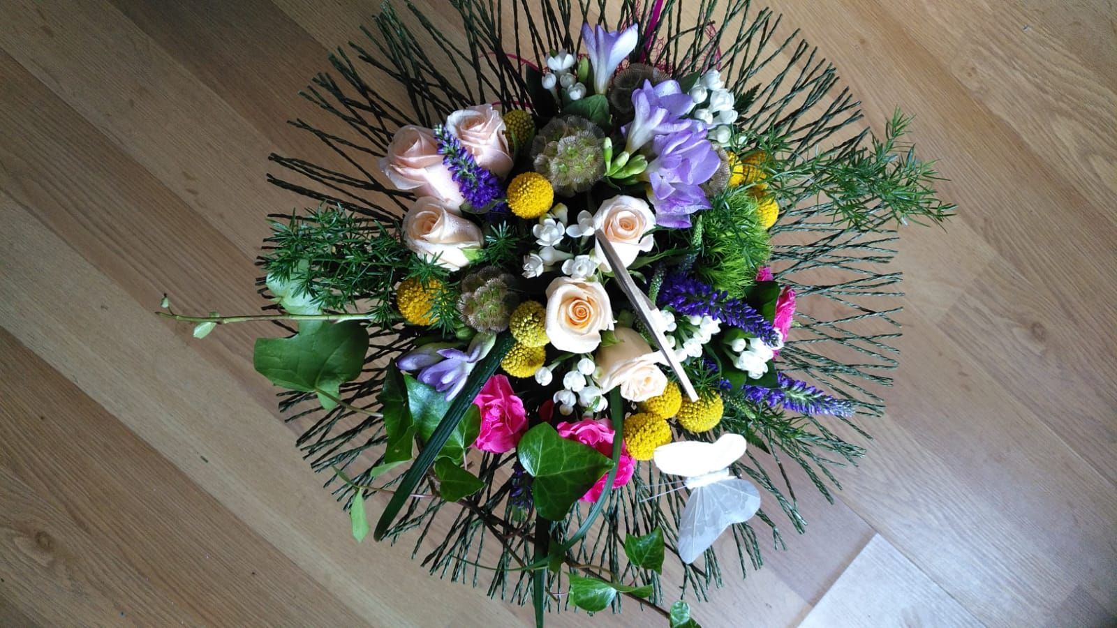 Felicitación: Catálogo de FLORISTERÍA JOMACO Tanatorio As Burgas Felicitación: Catálogo de FLORISTERÍA JOMACO Tanatorio As Burgas