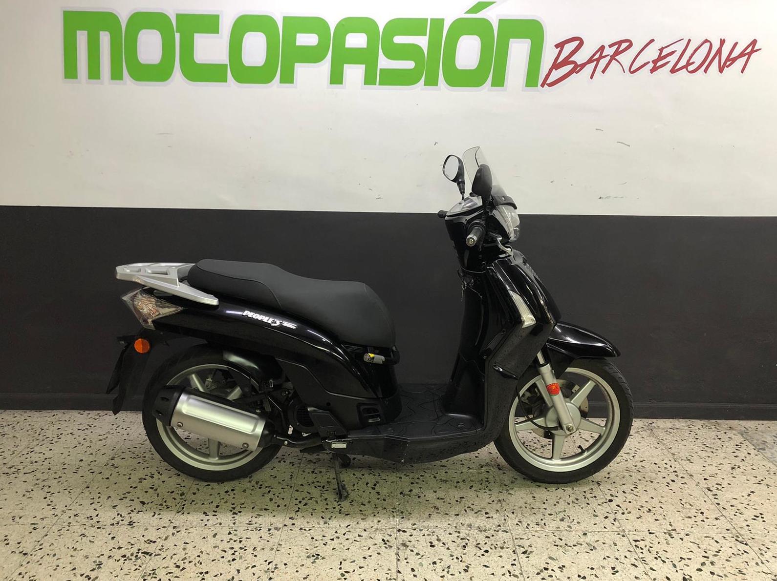KYMCO PEOPLE 50S: de Motopasión Barcelona KYMCO PEOPLE 50S: de Motopasión Barcelona