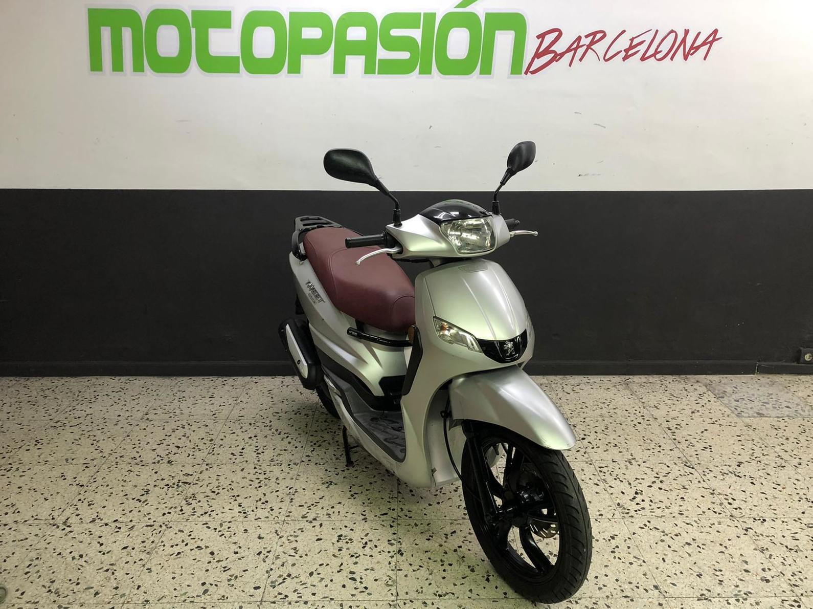 PEUGEOT TWEET 50 : Motos de Motopasión Barcelona PEUGEOT TWEET 50 : Motos de Motopasión Barcelona