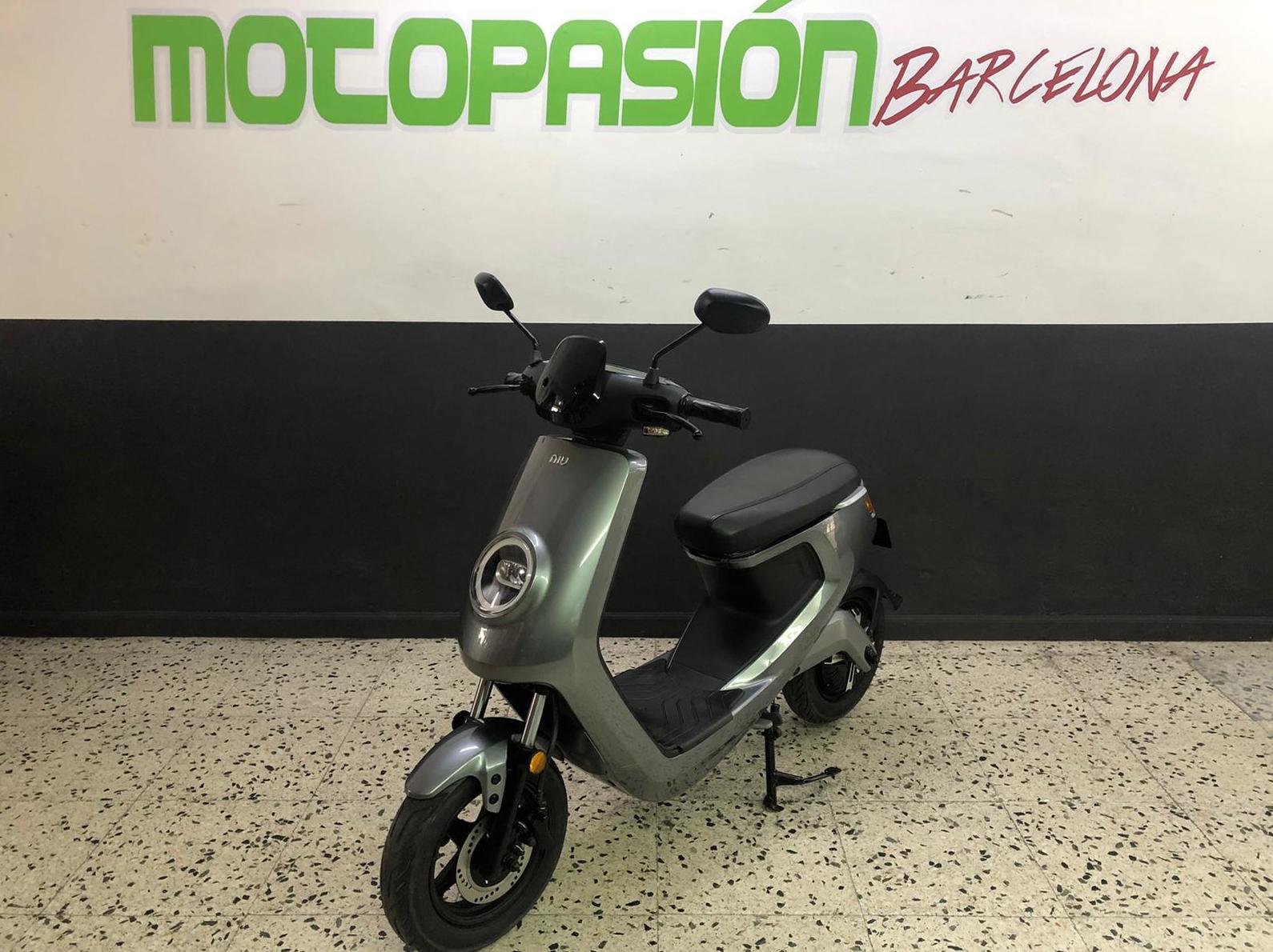 NIU MI PRO : Motos de Motopasión Barcelona NIU MI PRO : Motos de Motopasión Barcelona