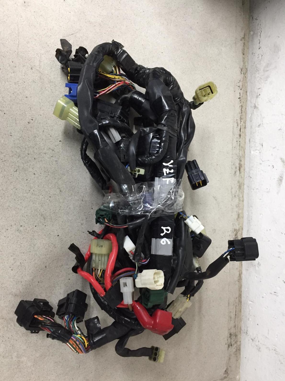 CABLEADO YAMAHA YZF R6: de Motopasión Barcelona CABLEADO YAMAHA YZF R6: de Motopasión Barcelona