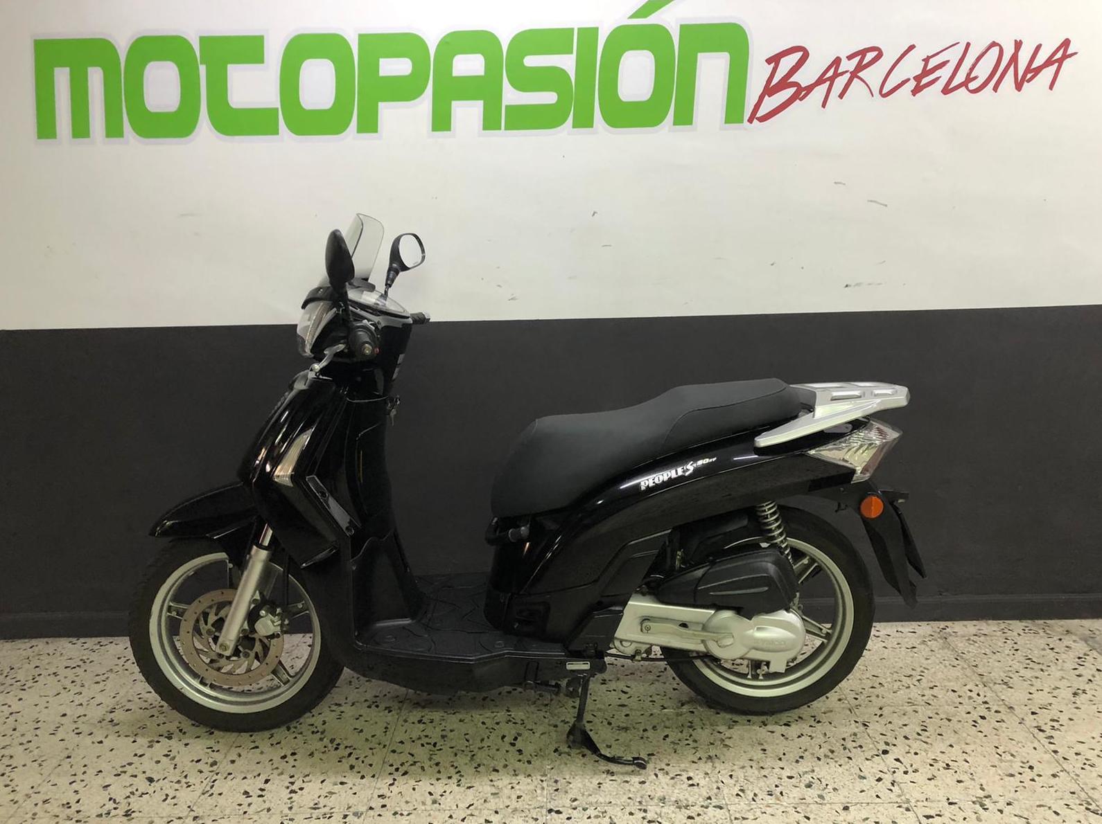 KYMCO PEOPLE 50S: de Motopasión Barcelona KYMCO PEOPLE 50S: de Motopasión Barcelona