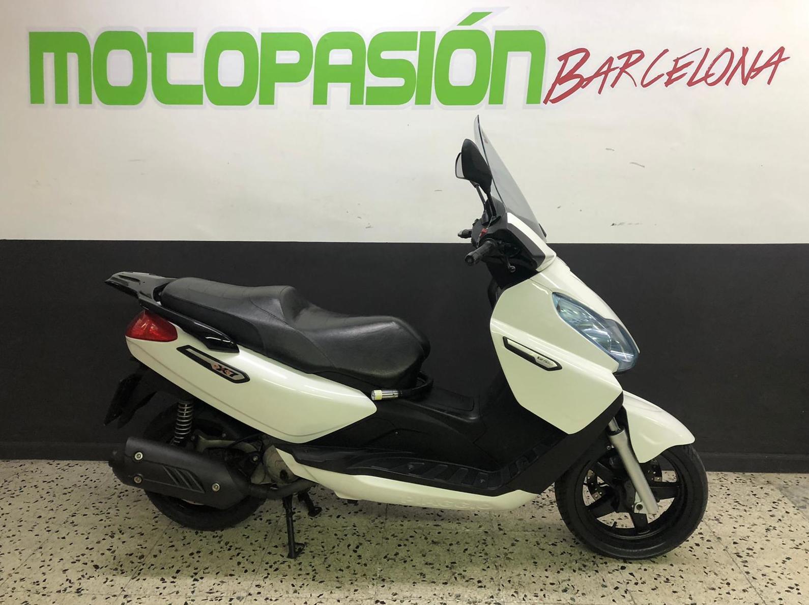 PIAGGIO X7 125IE: Motos de Motopasión Barcelona PIAGGIO X7 125IE: Motos de Motopasión Barcelona