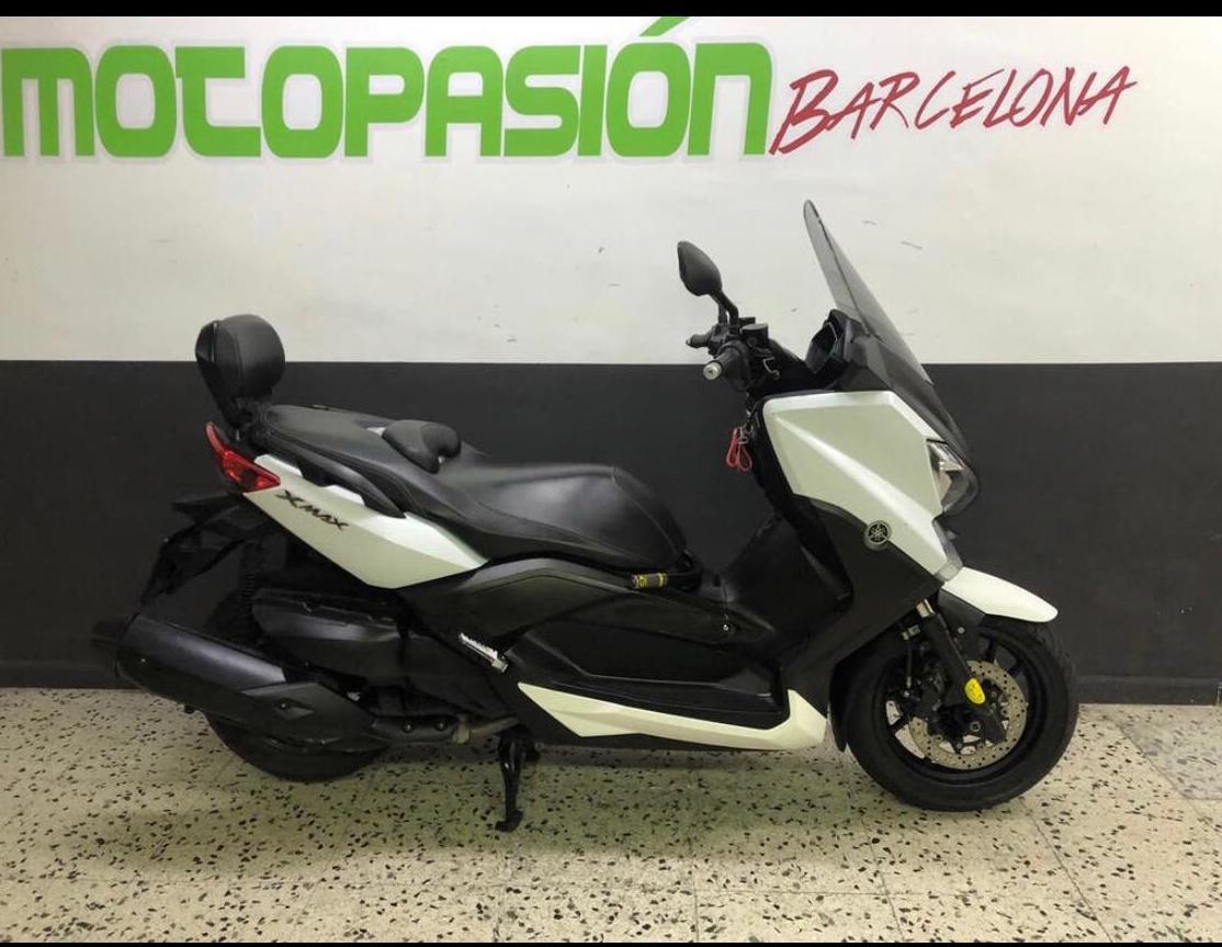 YAMAHA XMAX 400 ABS: de Motopasión Barcelona YAMAHA XMAX 400 ABS: de Motopasión Barcelona