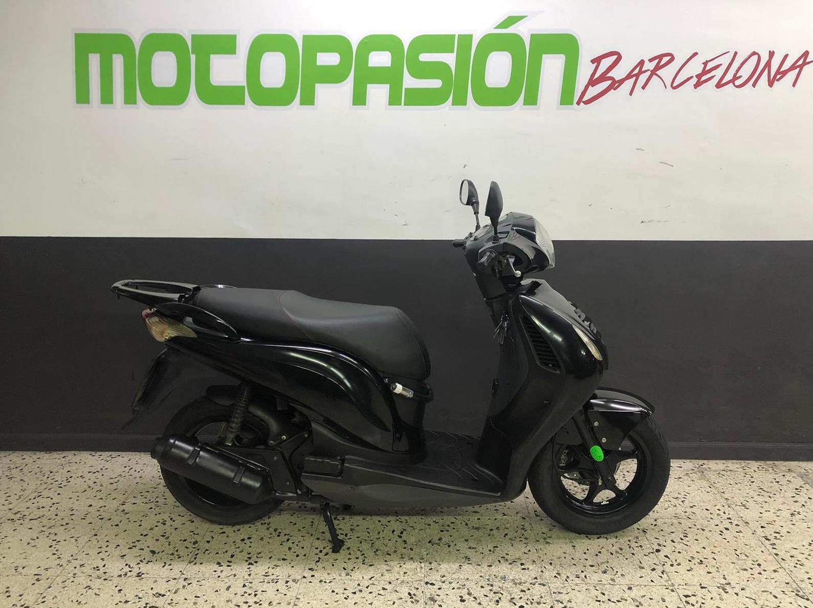 HONDA PASIÓN 125: Motos de Motopasión Barcelona HONDA PASIÓN 125: Motos de Motopasión Barcelona