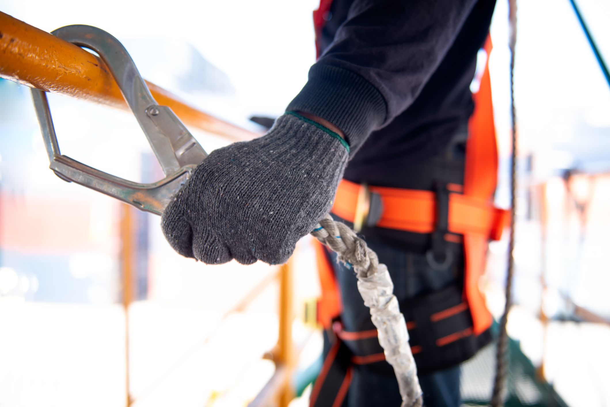 Trabajos Verticales y Fachadas: Servicios de DMA Instalaciones y Reformas Trabajos Verticales y Fachadas: Servicios de DMA Instalaciones y Reformas