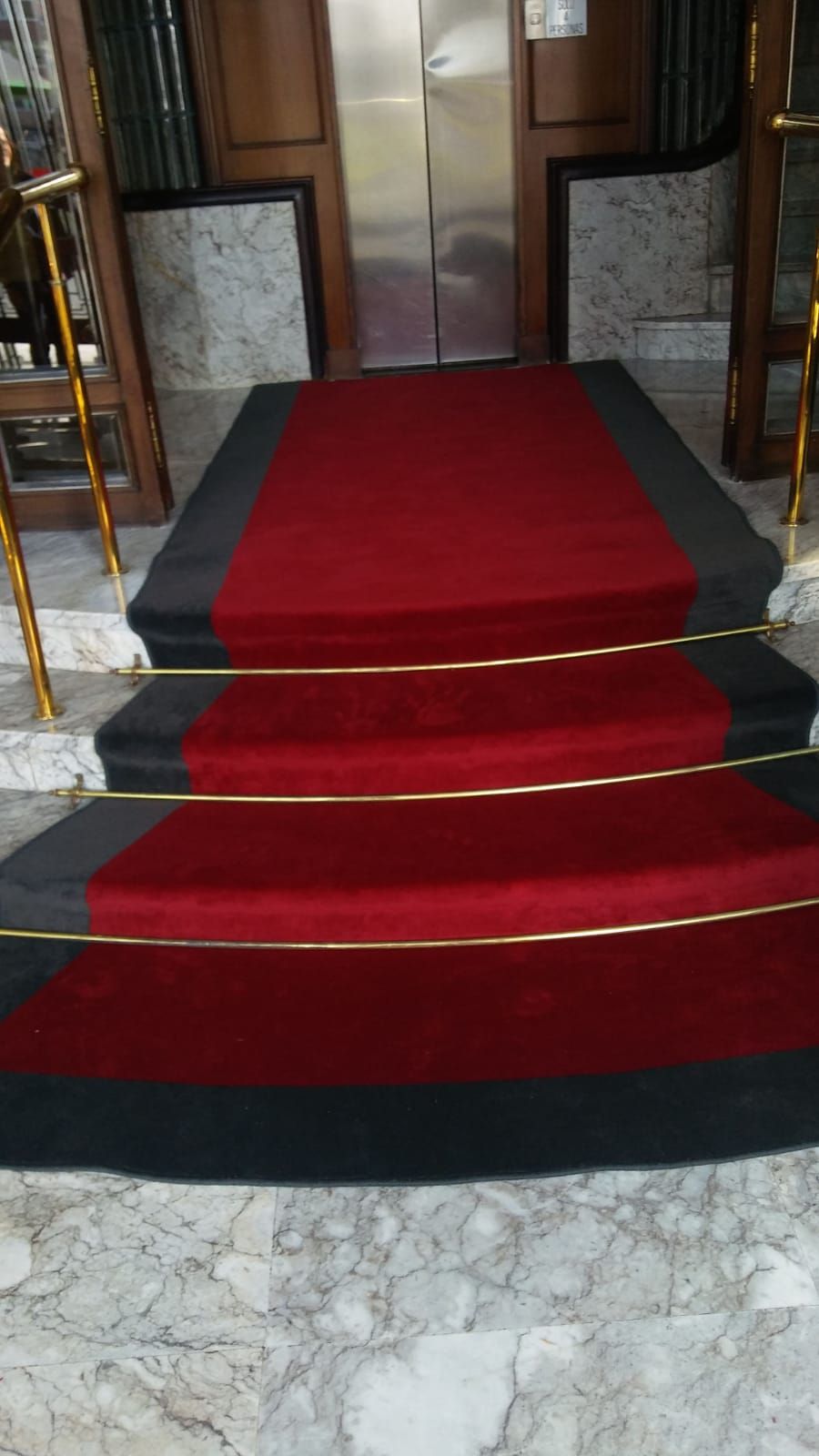 Limpieza de alfombras/Tratamiento antipolillas: Reparación de alfombras de Taller de Alfombras Limpieza de alfombras/Tratamiento antipolillas: Reparación de alfombras de Taller de Alfombras