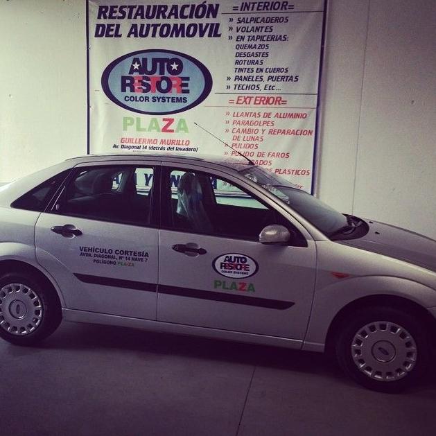 Vehículo de Cortesía: Servicios de Autorestore Plaza Vehículo de Cortesía: Servicios de Autorestore Plaza